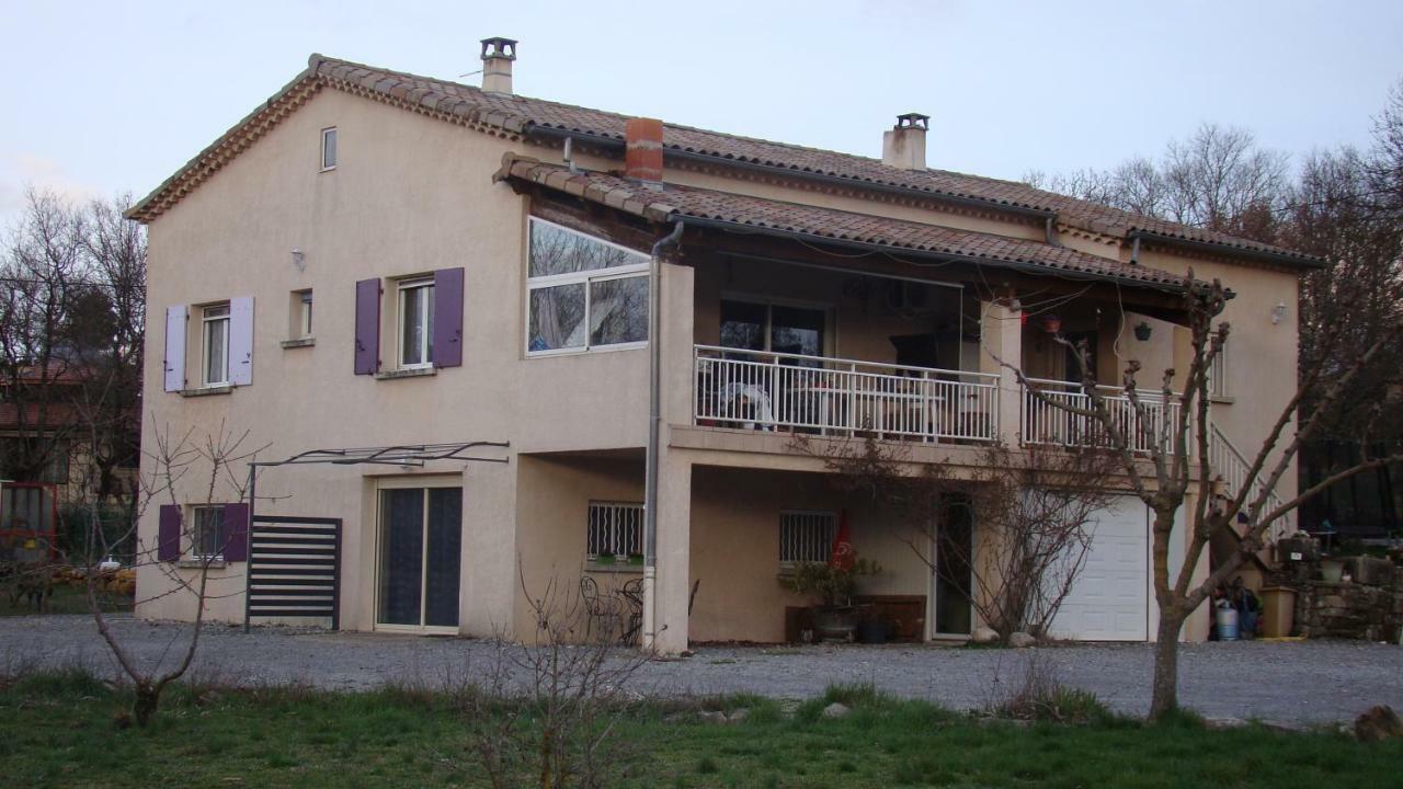 Appartement / Gite Les Papillons Lablachere Екстер'єр фото